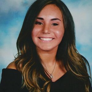 Meet your Posher, Carli